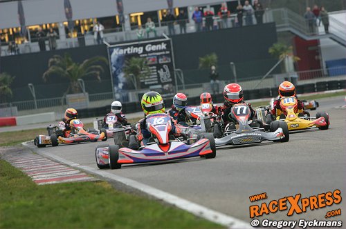 Aarzelende start BNL karting series in Genk
